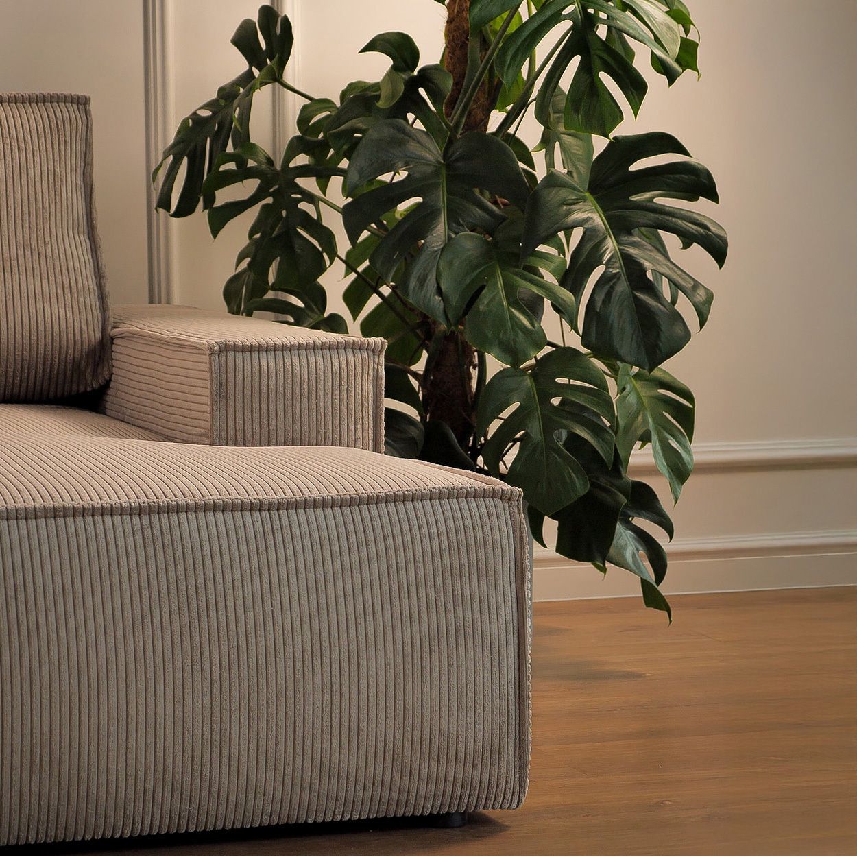 Kampinė sofa Livia
